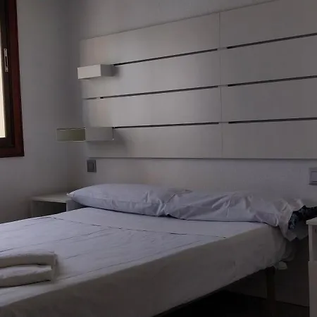 Danio Solo Familia Serviplaya Apartment